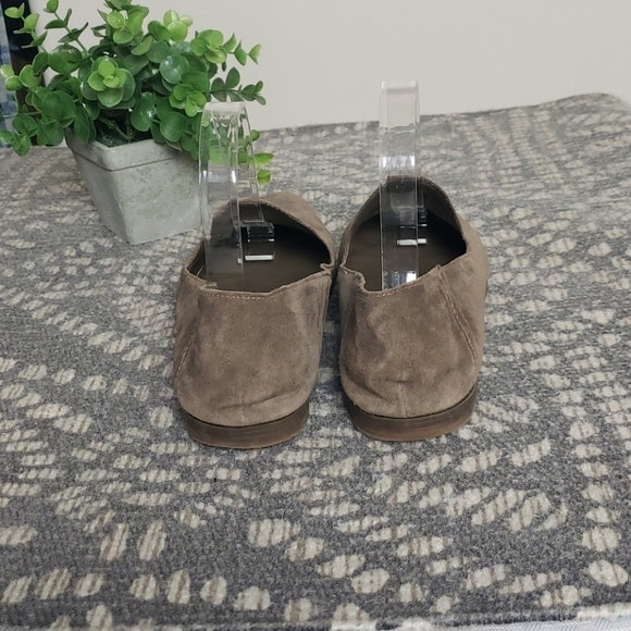 Franco Sarto suede tan flats - Picture 2 of 7